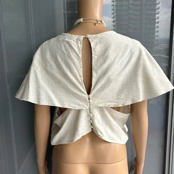 Adjustable Wrap Linen Top - Picture 4 of 12